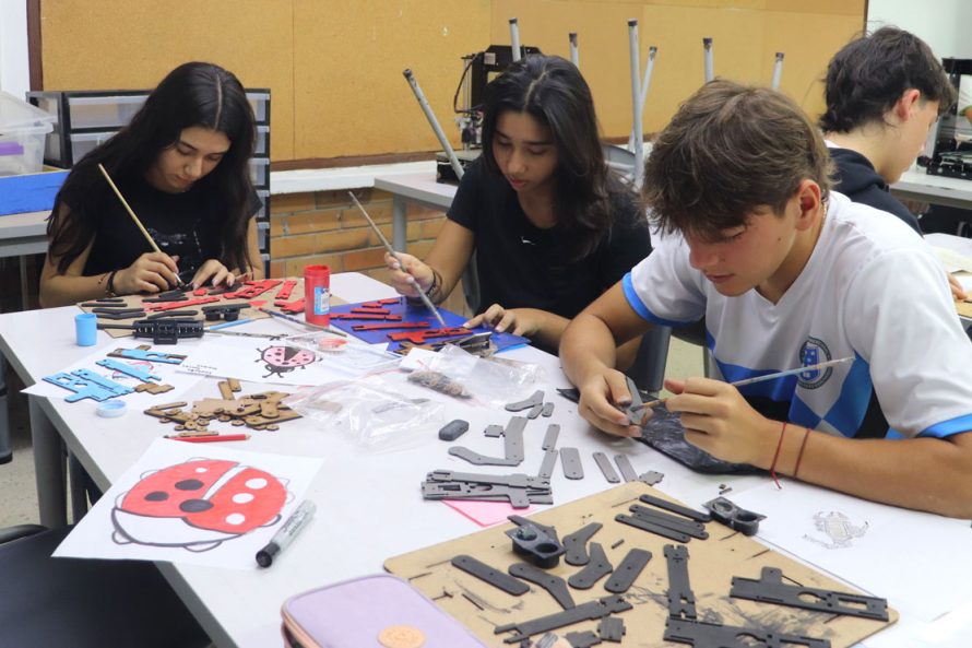 img-slider-1-robotics-colegio-panamericano